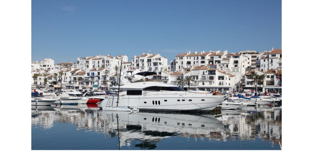 5 Empresas para alquilar un yate en Marbella
